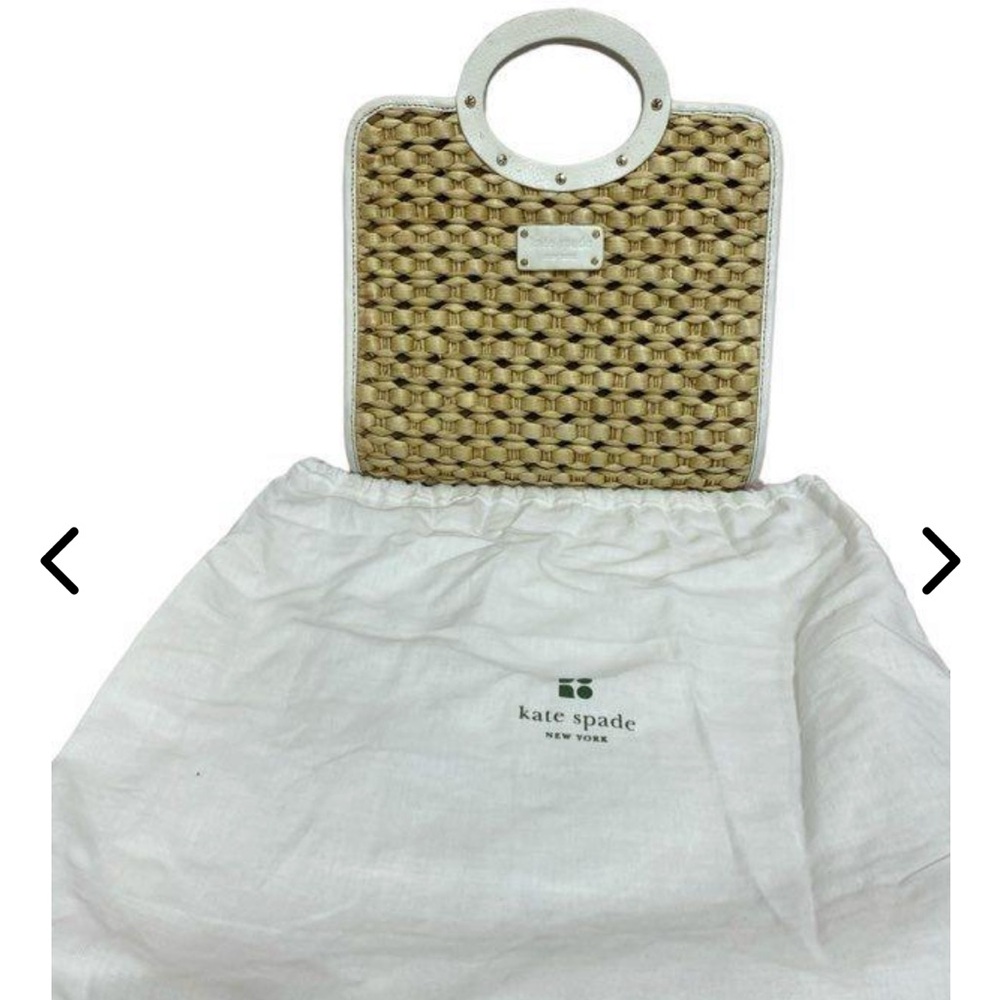 Kate Spade Straw & Leather
Studded Snap Closure Ring Top
Satchel Purse Dust Bag